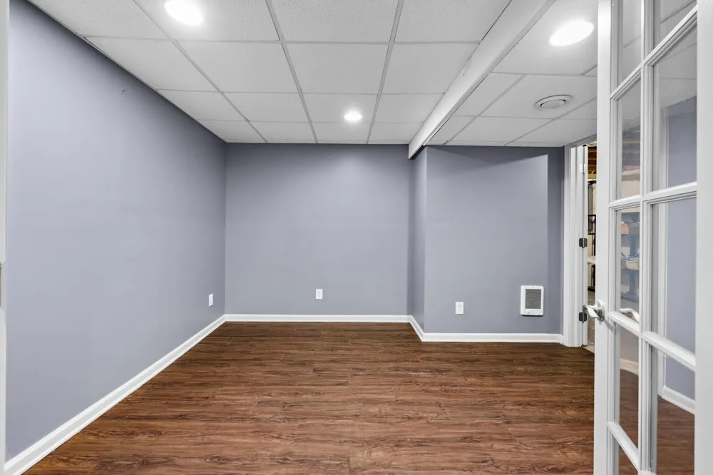 1189 Glenpointe Court Bloomfield Charter Township, MI 48304