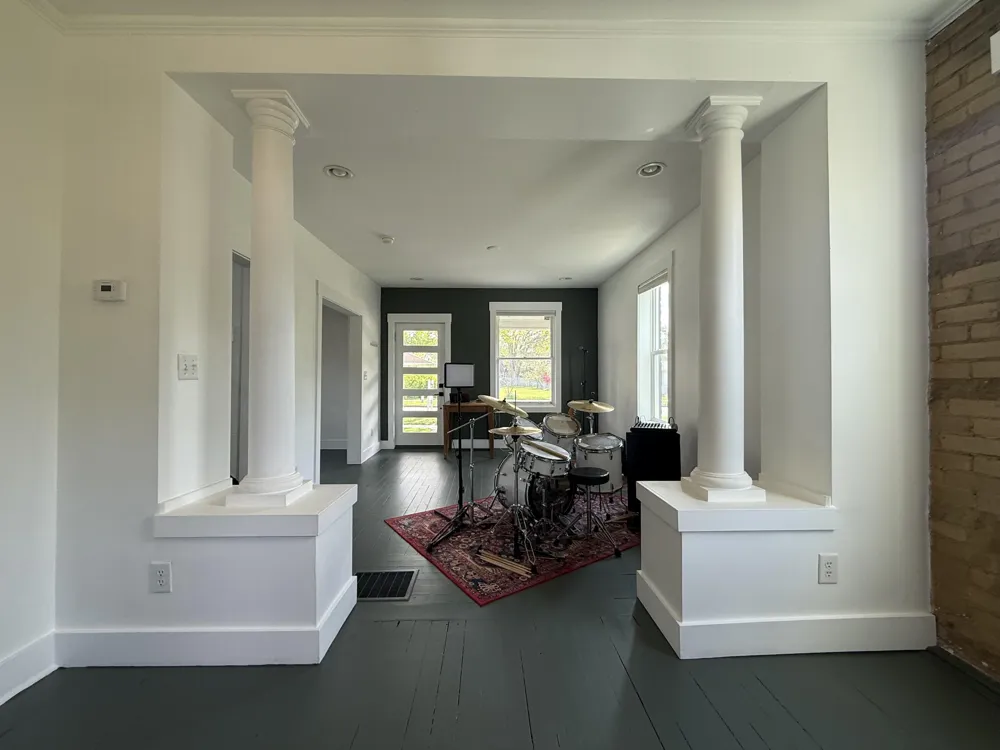 614 Magnolia Street Three Oaks Village, MI 49128
