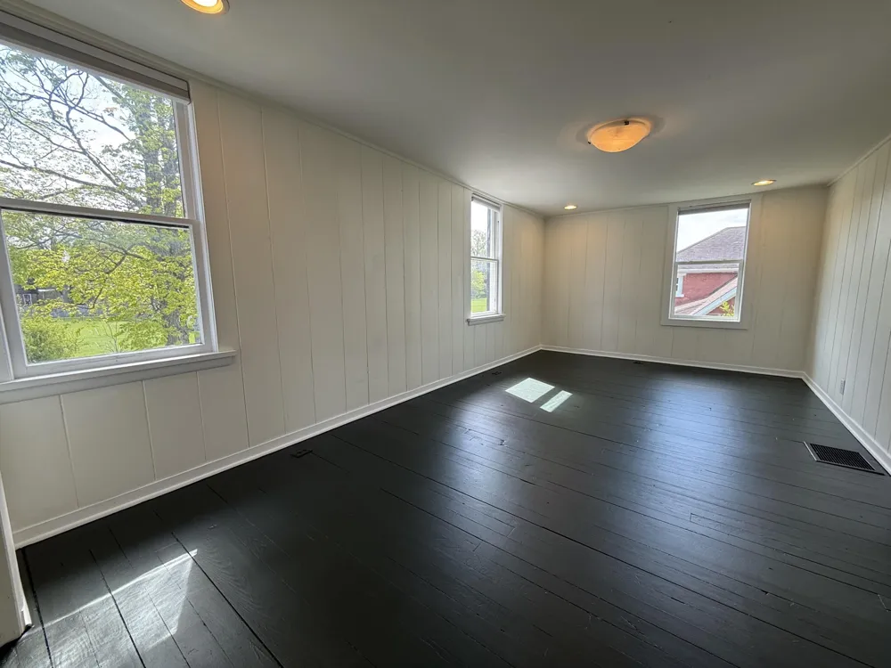 614 Magnolia Street Three Oaks Village, MI 49128
