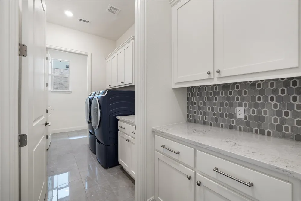 6112 Cuchara Bend Austin, TX 78738