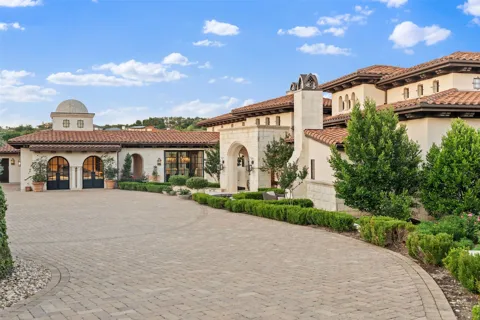 6001 Krause Lane