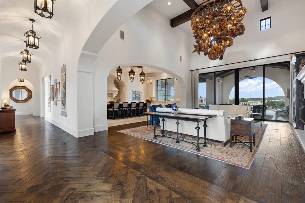 6001 Krause Lane Austin, TX 78738