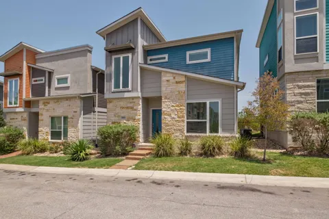 2813 Stock Drive
