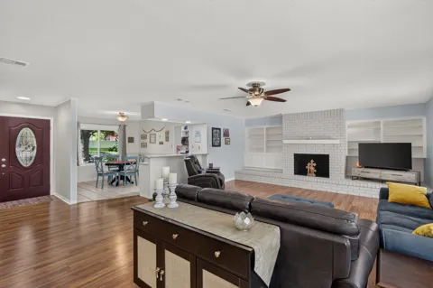 206 Corder Lane