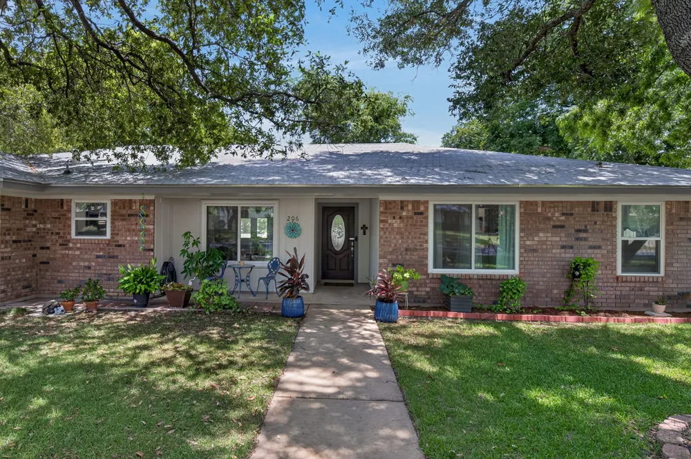 206 Corder Lane Burnet, TX 78611
