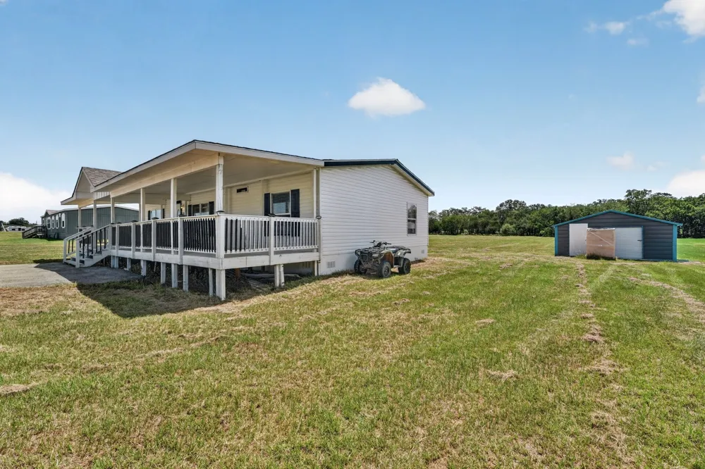 548 Casen Street Dale, TX 78616