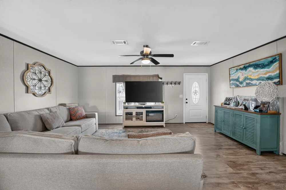 548 Casen Street Dale, TX 78616