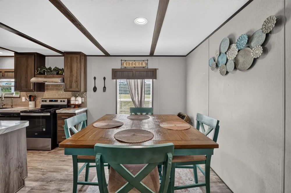 548 Casen Street Dale, TX 78616