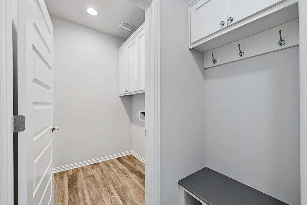 8816 Mina Drive Austin, TX 78747