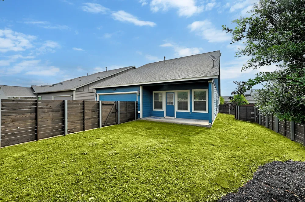 8816 Mina Drive Austin, TX 78747