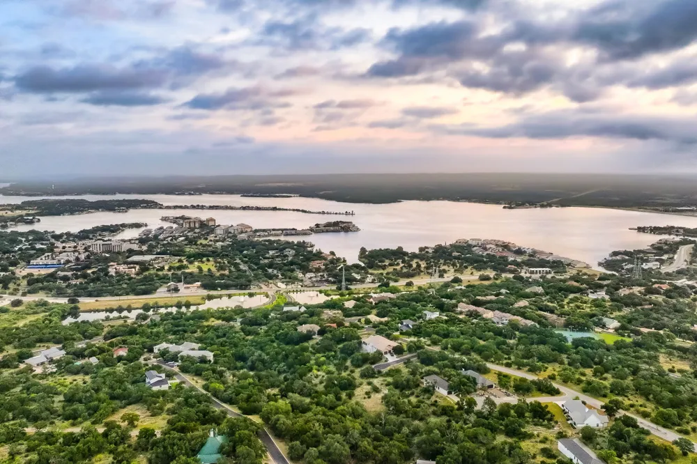 900 Cheyenne Street Horseshoe Bay, TX 78657