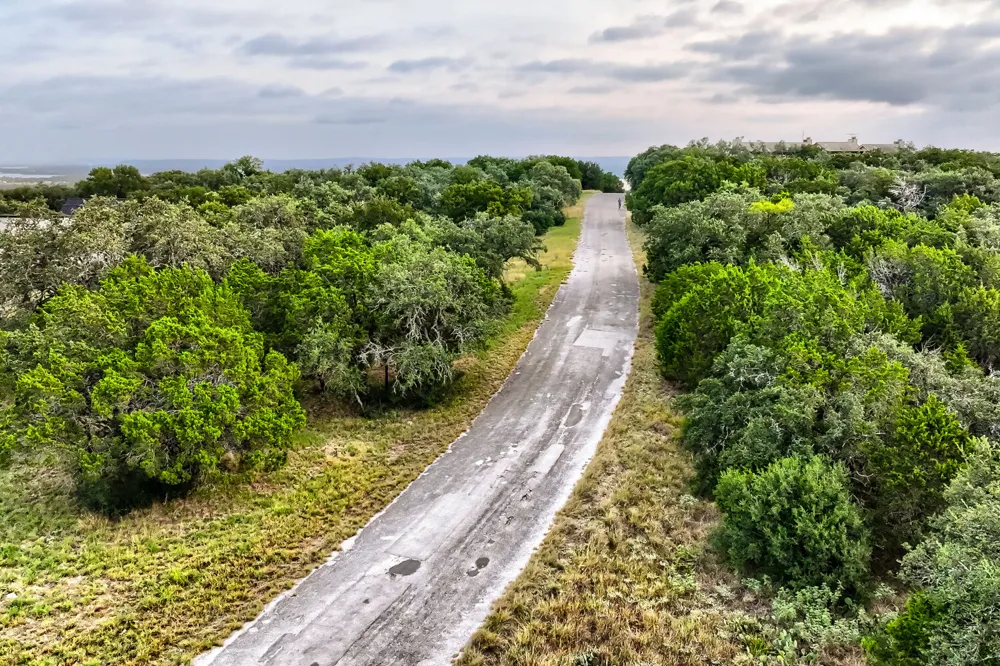 900 Cheyenne Street Horseshoe Bay, TX 78657