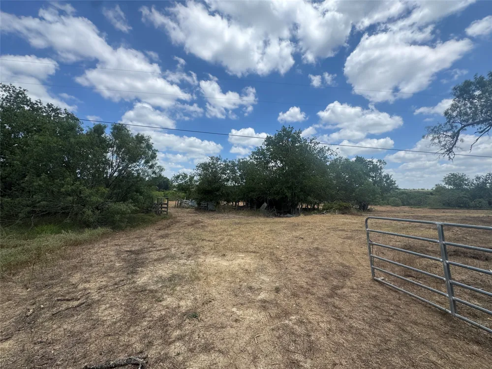 Sand Hill Road Dale, TX 78616