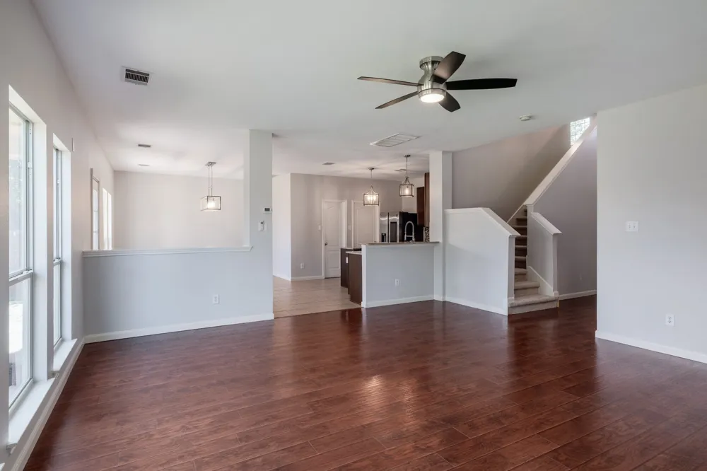 20516 Farm Pond Lane Pflugerville, TX 78660