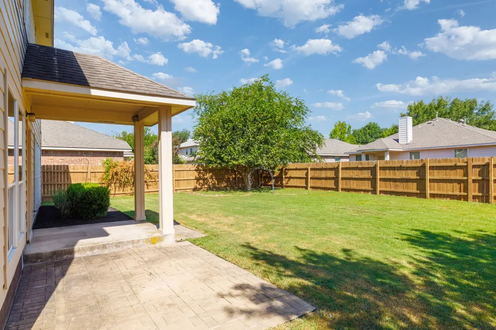 20516 Farm Pond Lane Pflugerville, TX 78660