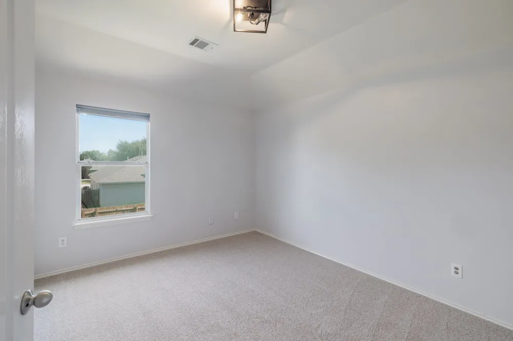 20516 Farm Pond Lane Pflugerville, TX 78660