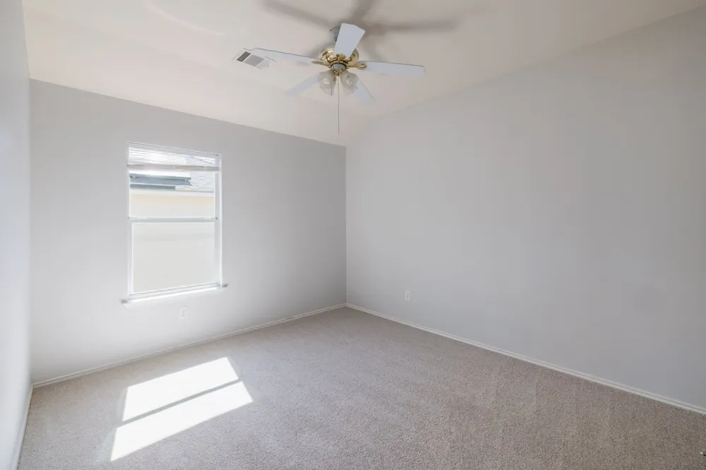 20516 Farm Pond Lane Pflugerville, TX 78660