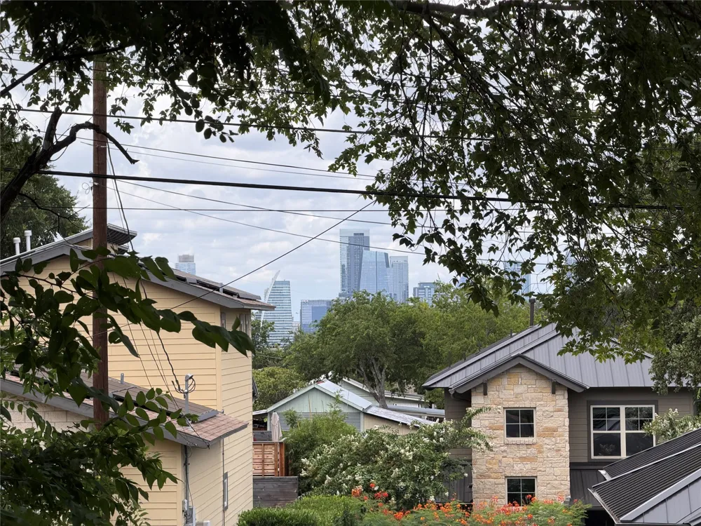 613 Peacock Lane Austin, TX 78704