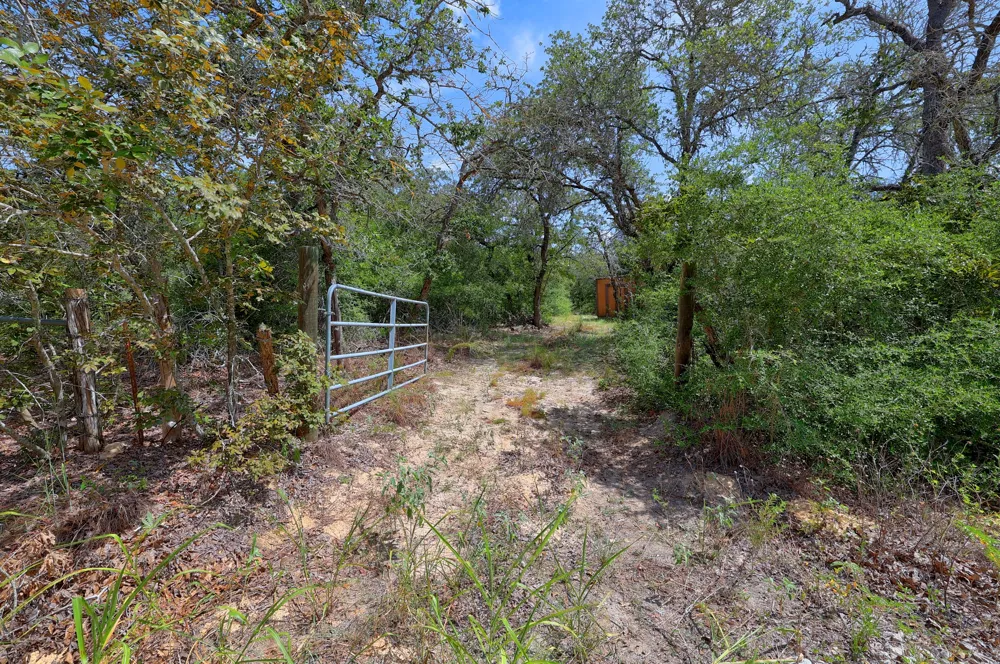 Red Sand Trail Dale, TX 78616