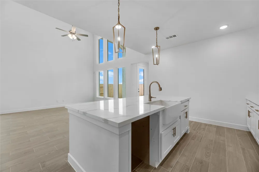 125 Railhead Drive Georgetown, TX 78633