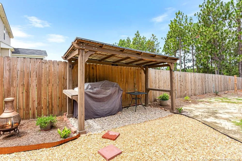 815 Doc Brown Road Raeford, NC 28376
