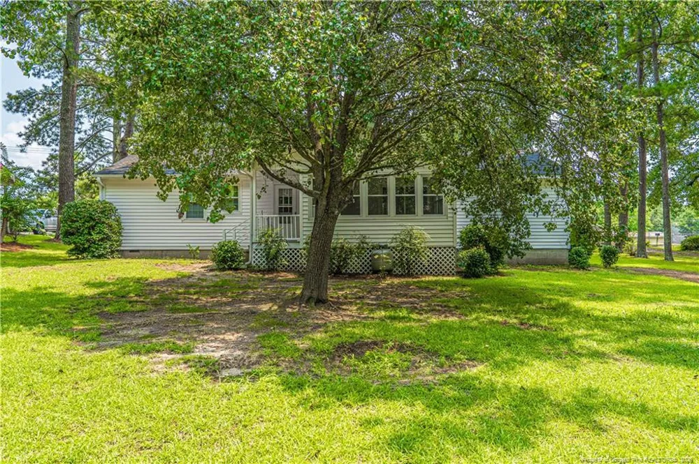 224 Holly Street Vass, NC 28394