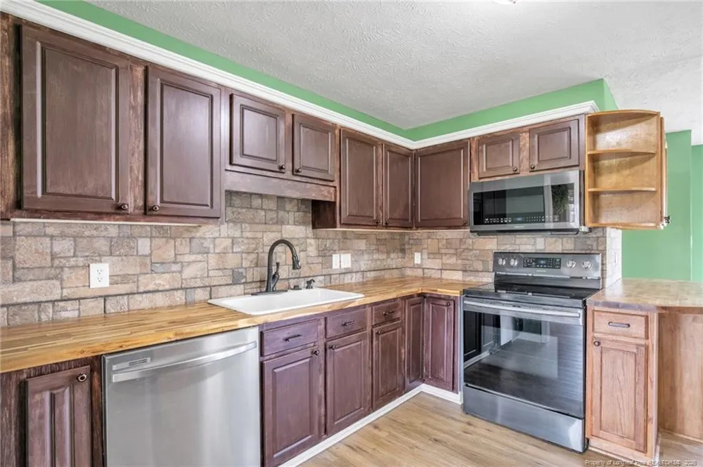 102 David Court Raeford, NC 28376