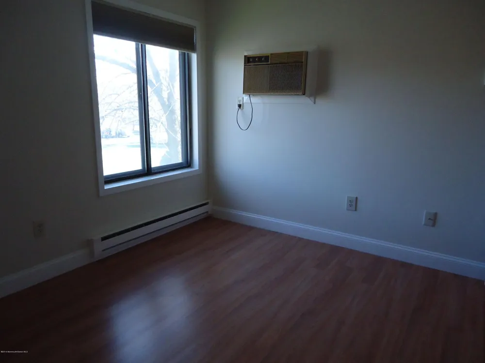 142 Cross Slope Court #F Manalapan, NJ 07726