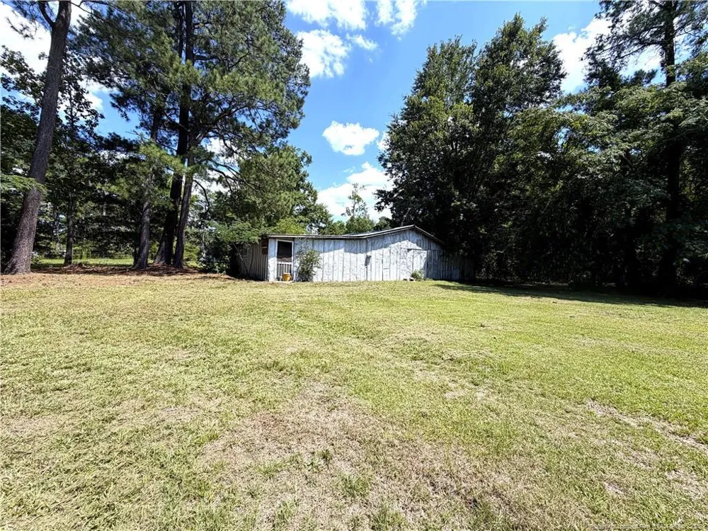 8007 Overhills Road Spring Lake, NC 28390