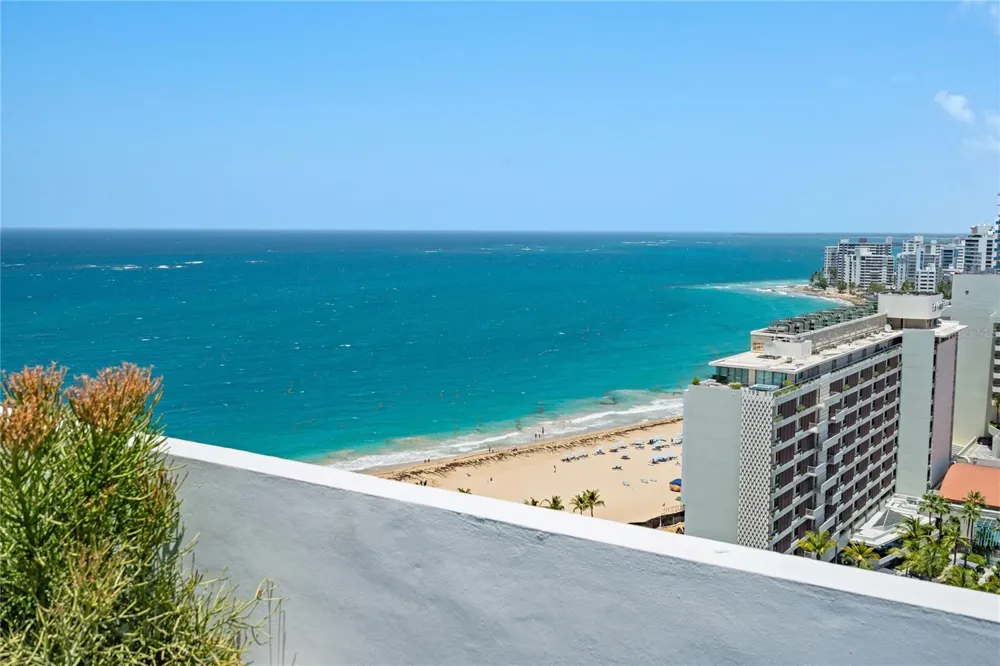 1052 ASHFORD AVENUE #PH-18 San Juan, PR 00907