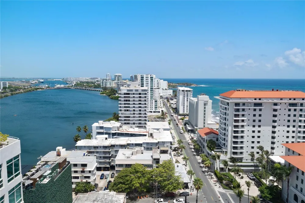 1052 ASHFORD AVENUE #PH-18 San Juan, PR 00907