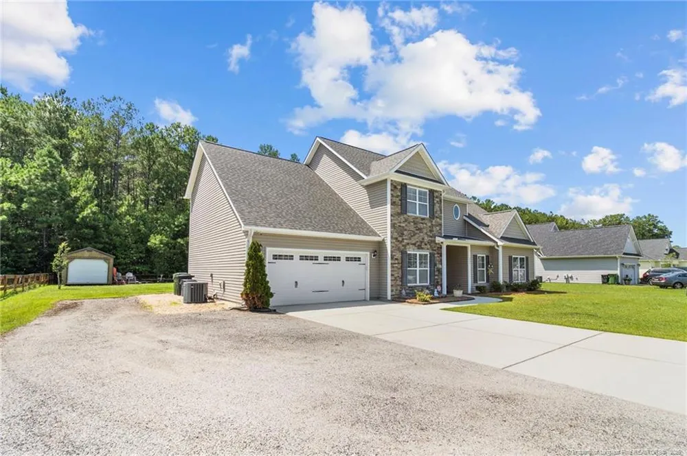 205 Windwood Drive Stedman, NC 28391