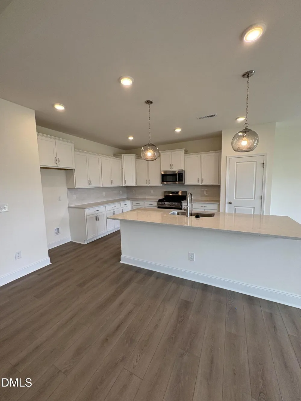 338 Peach Grv Way Lillington, NC 27546