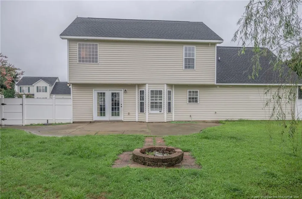 626 Fairfield Circle Raeford, NC 28376
