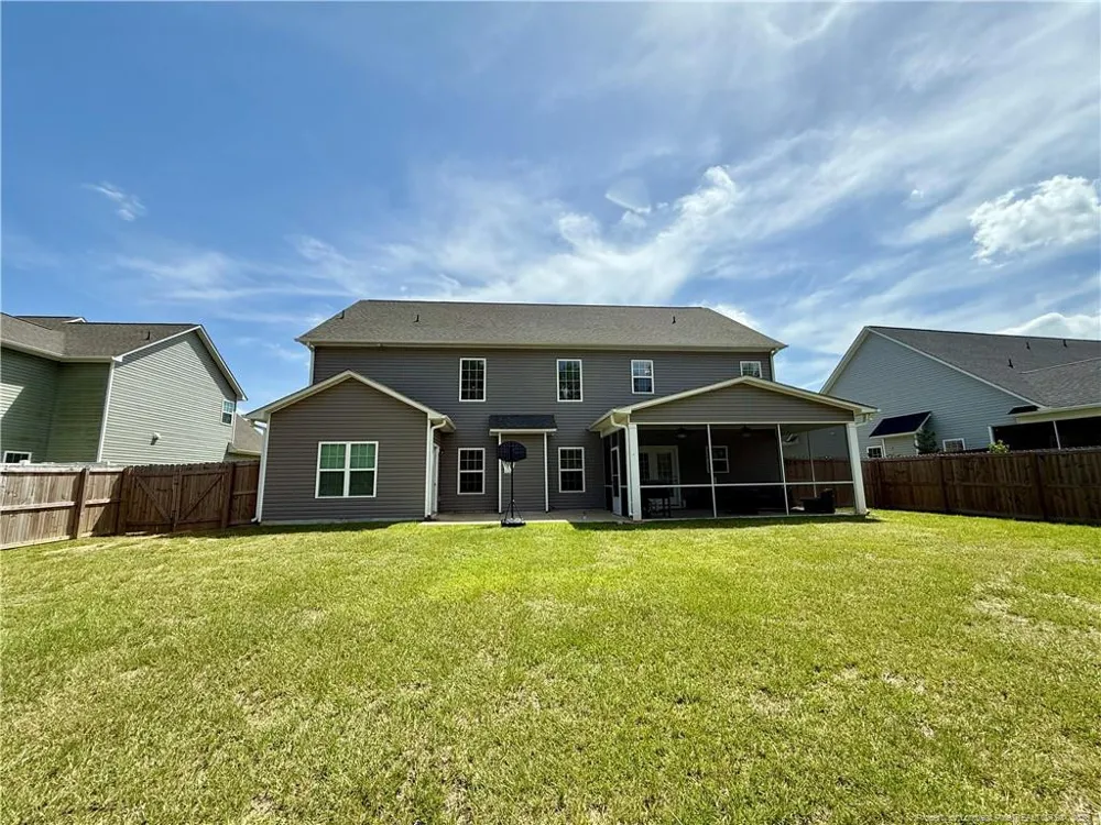523 Bridgehaven Drive Raeford, NC 28376