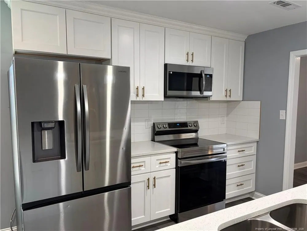 5811 Paragon Point Hope Mills, NC 28348