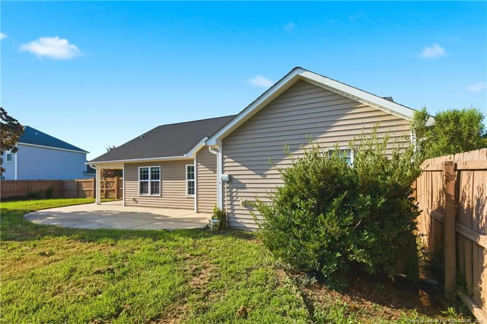 675 Hogart Street Raeford, NC 28376