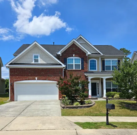 122 Windrush Lane