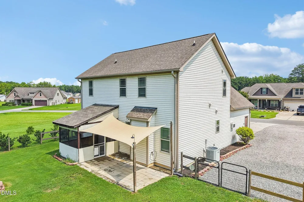 112 Camden Pl Street Princeton, NC 27569