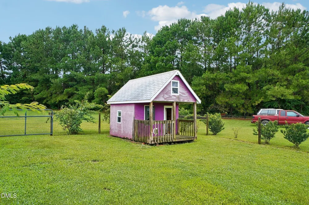 112 Camden Pl Street Princeton, NC 27569