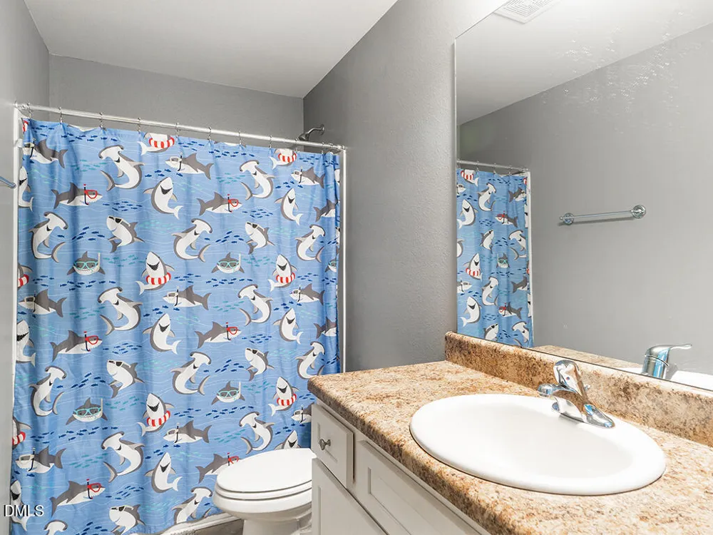 102 Seward Place Burlington, NC 27217