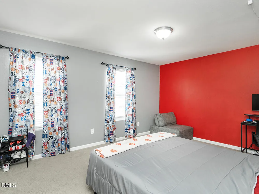 102 Seward Place Burlington, NC 27217