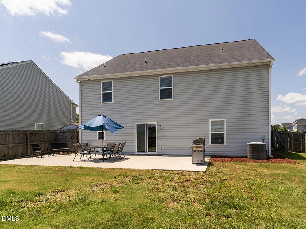 102 Seward Place Burlington, NC 27217