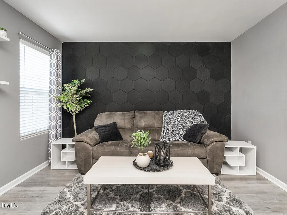 102 Seward Place Burlington, NC 27217