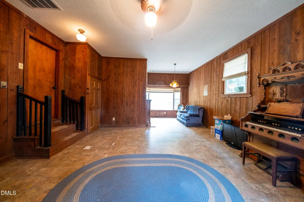 5108 Hicone Road McLeansville, NC 27301
