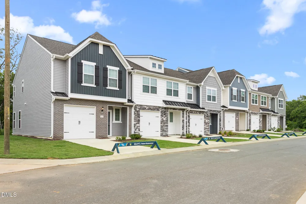 2122 Willow Glen Drive Graham, NC 27253