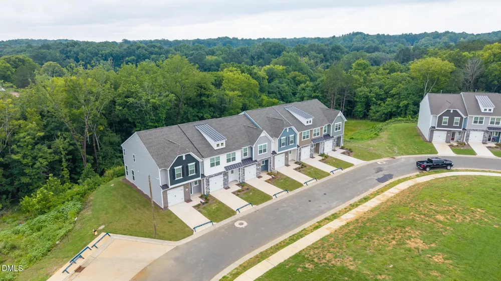 2122 Willow Glen Drive Graham, NC 27253
