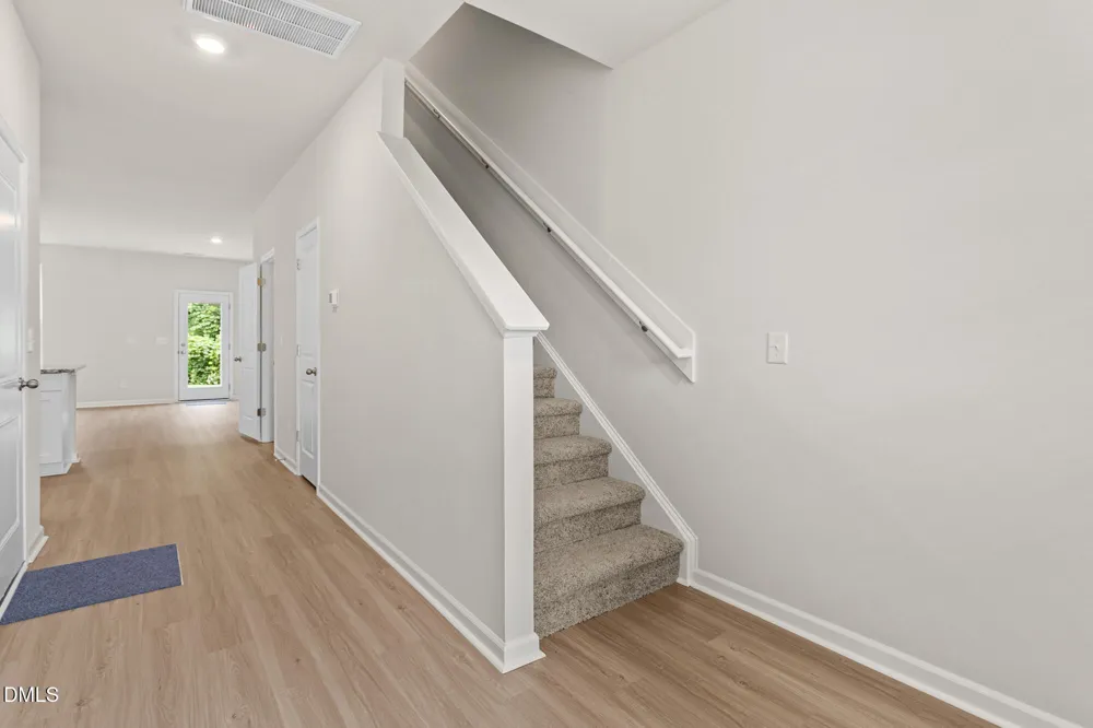 2122 Willow Glen Drive Graham, NC 27253