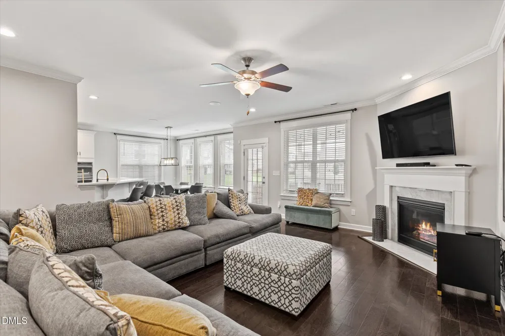 237 Cahors Trail Holly Springs, NC 27540