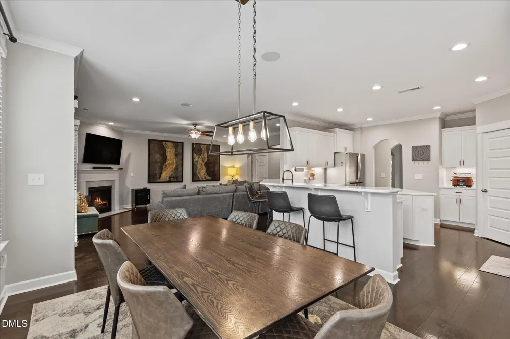 237 Cahors Trail Holly Springs, NC 27540